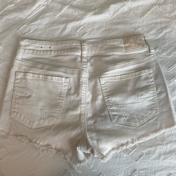 Off white Denim shorts - Picture 2 of 3